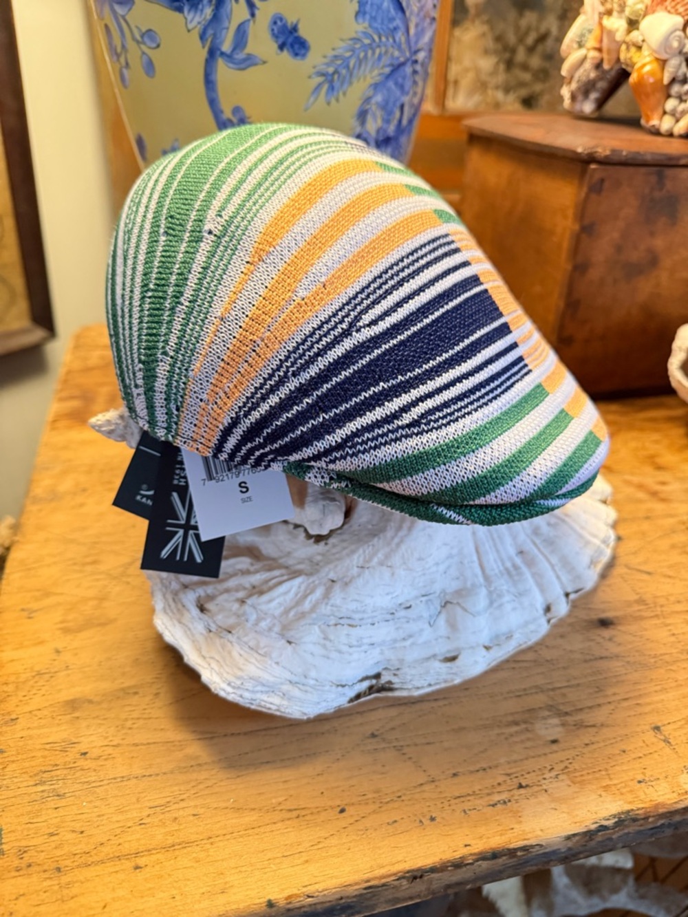 NWTS Kangol Tropic 507  Ventair Cap Hat Blue Yellow Stripe Newsboy SM